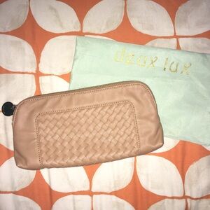 Deux Lux clutch!